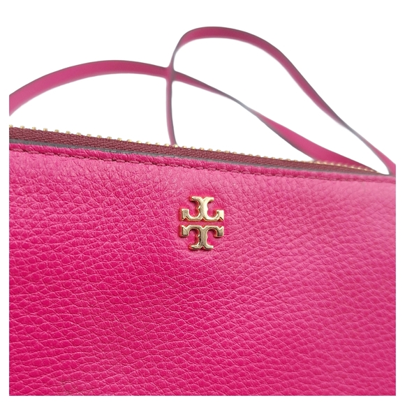 Tory Burch Pebbled Leather Crossbody Peace Bag - Picture 4 of 11
